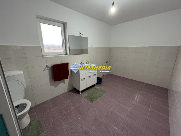 Casa noua cu 4 camere , pivnita de vanzare Alba Iulia finisata teren 1400 mp