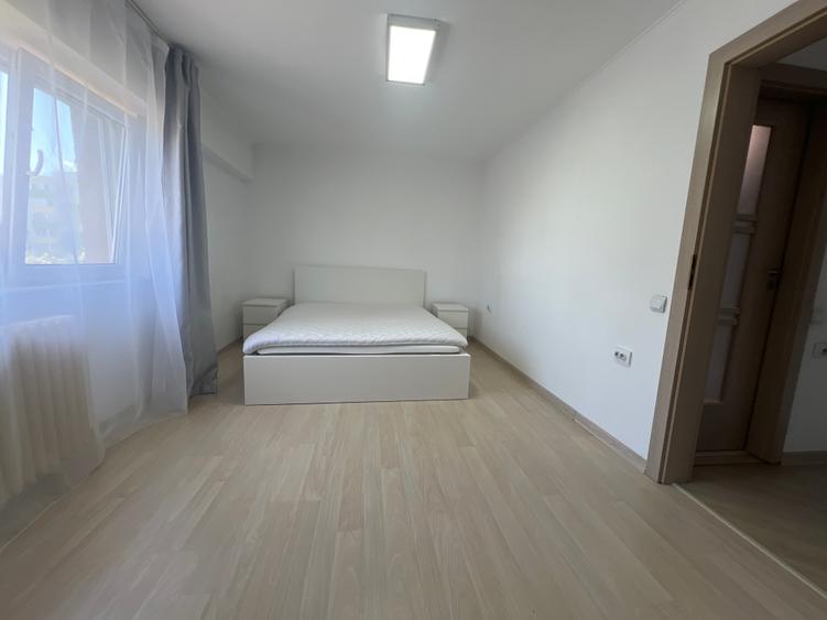 13 Septembrie, decomandat, mobilat, utilat