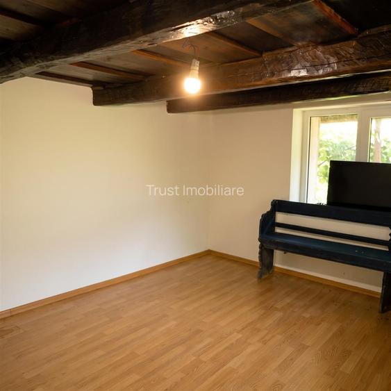 Casa de vanzare l Comuna Taga l Teren 1500 MP
