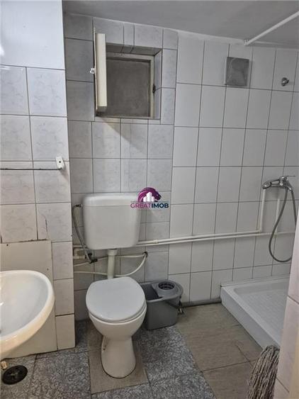 Loc în cameră — 160 EUR lună | Tot inclus | Metrou 2 minute Mihai