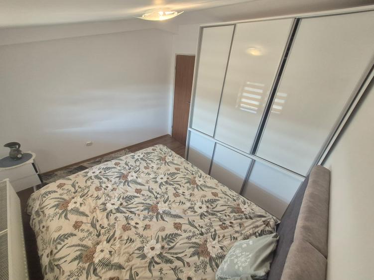 3 Cam-3 Min de Spitalul Judetean-Mobilat-71MP-Balcon-Centrala-92.000 Euro! Neg