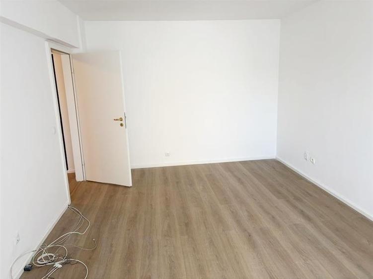 Apartament 2 camere decomandat etajul 1 zona Onix