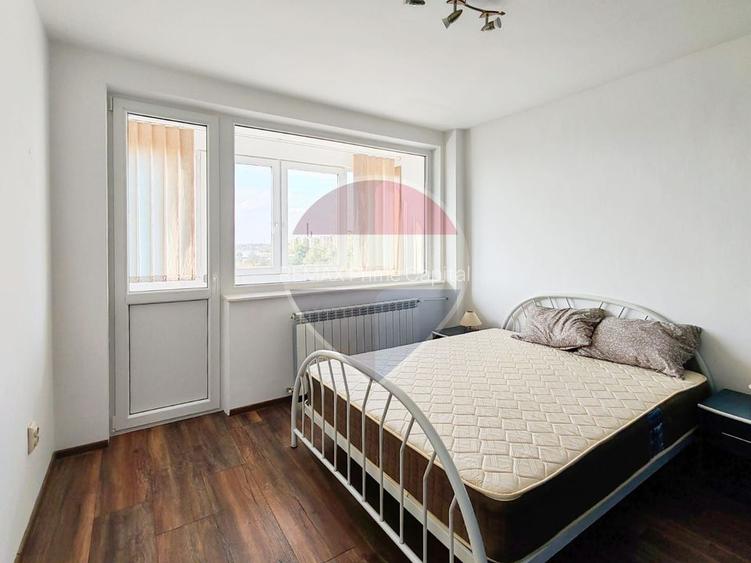 De închiriat apartament 2 camere și loc de parcare - Splaiul Crișanei - 2