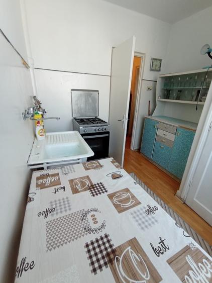 Închiriez apartament cu doua camere în Medgidia zona p-uri