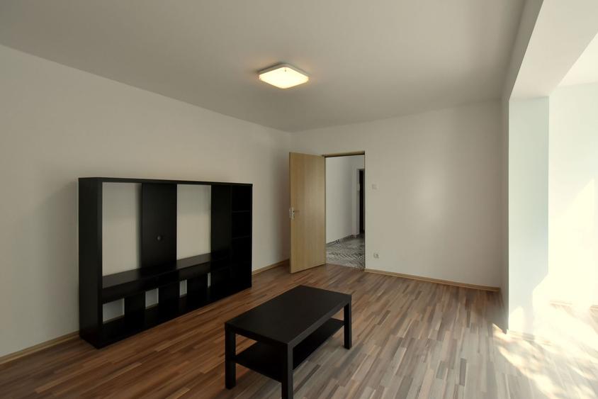 Apartament 3 camere - de inchiriat - zona Iulius Town