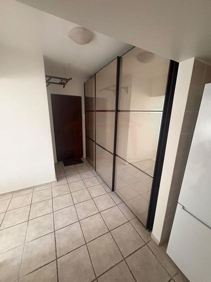 Apartament 2 camere de închiriat – Bloc Privillege, 500 €/lună