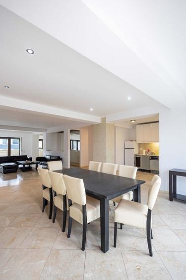 Apartament 4 camere | 206 mp | Zona Sisești | Terasă și balcon