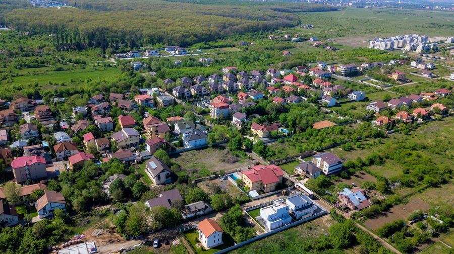 Teren 400 mp utili Drumul Lapus, lotizare, toate utilitatile