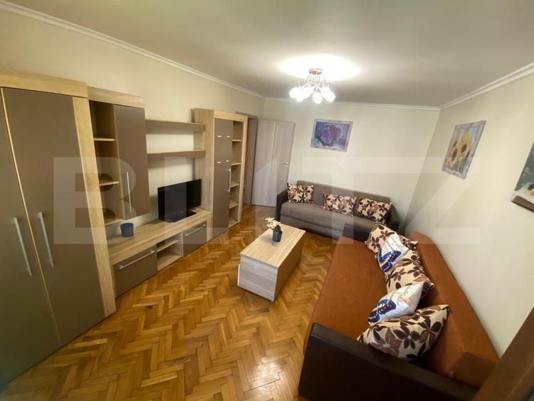 Apartament 3 camere, 65 mp, zona Zorilor