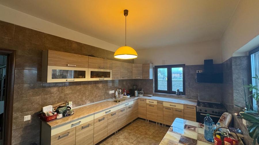 REV2005400 Vila 4 camere I Domnesti I Premium