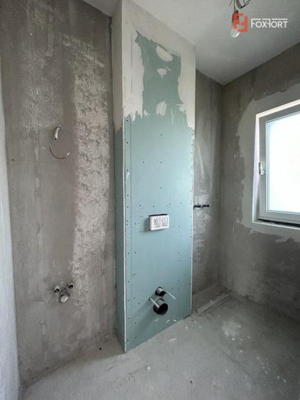 Duplex 4 camere si asfalt, Sacalaz - Parter + Etaj - ID V5368