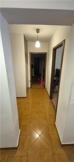 3 camere Titan Poarta 4 Faur