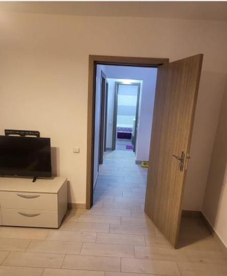 2 CAMERE DECOMANDATE-TOMIS NORD OMV- ETAJUL 1, CENTRALA GAZE, MOBILAT-UTILAT