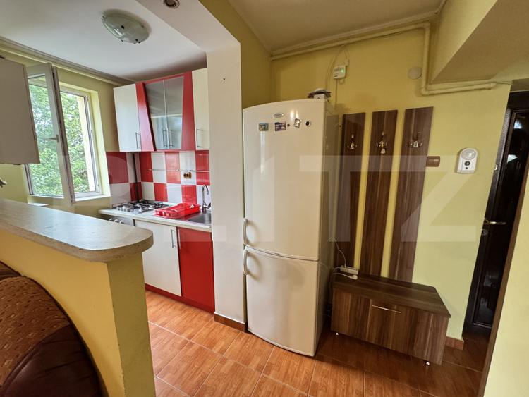 Apartament 2 camere de închiriat, 39 mp, zona Sfânta Vineri