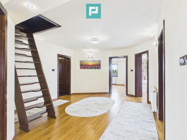 Vilă cu 6 camere de vânzare în zona Central - 49