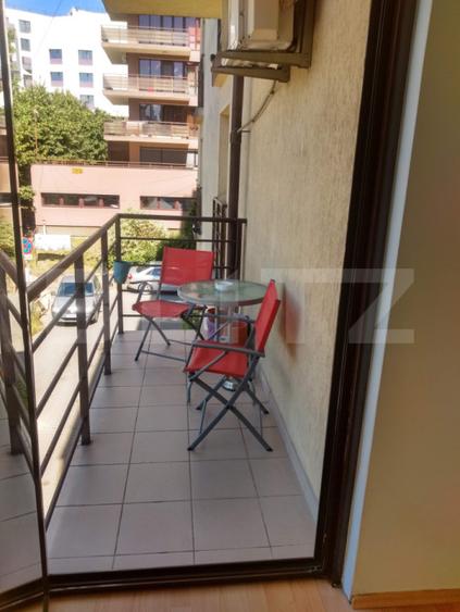 Apartament cu 1 camera, 43 mp + 3mp balcon, etaj intermediar, la 2 min de FSEGA