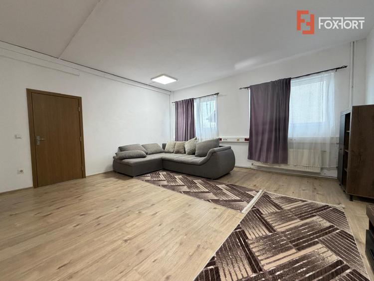 Casa individuala cu 5 camere de inchiriere in zona Balcescu