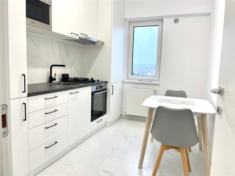 1 CAM CENTRU PALAS , PARCARE,PRIMA INCHIRIERE UNIREA TOWERS DEC - 430EUR - 14
