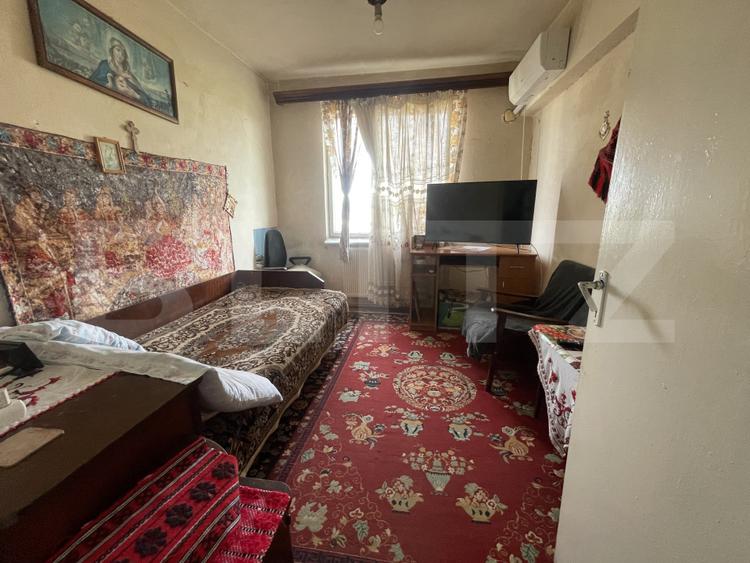 Apartament 75 mp | Balcon 7 mp, ideal pentru renovare și personalizare