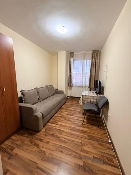 Apartament 3 camere 68mp zona centrala mobilat -finisat 75.000eur neg