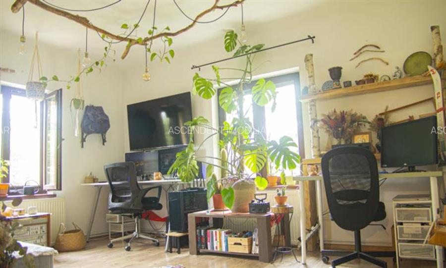 Apartament 2 camere la casa, cu gradina proprie, Central Brasov