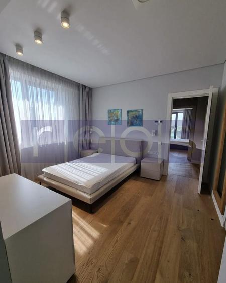 INCHIRIERE 5 CAMERE - DECOMANDAT -2 LOC PARCARE -FLOREASA