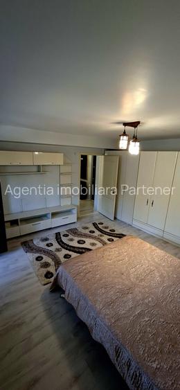 garsonieră Frații Golești , Decomandată / Centrală ,Amplasament EXCELENT - 5