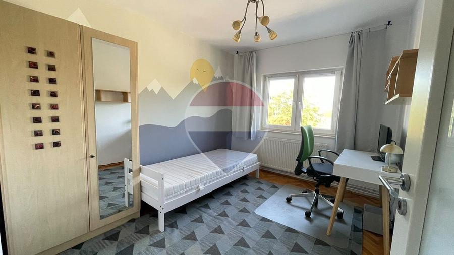 Apartament cu 3 camere de închiriat – zona Piața Spitalului