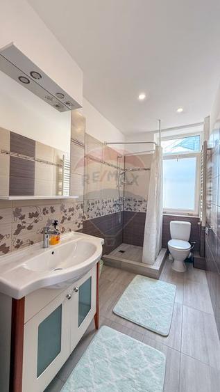 Apartament de închiriat 3 camere Calea Victoriei
