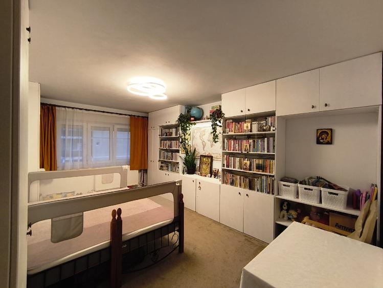 Apartament decomandat cu 2 camere | pivniță | Piața Rahova | Mobilat și utilat |