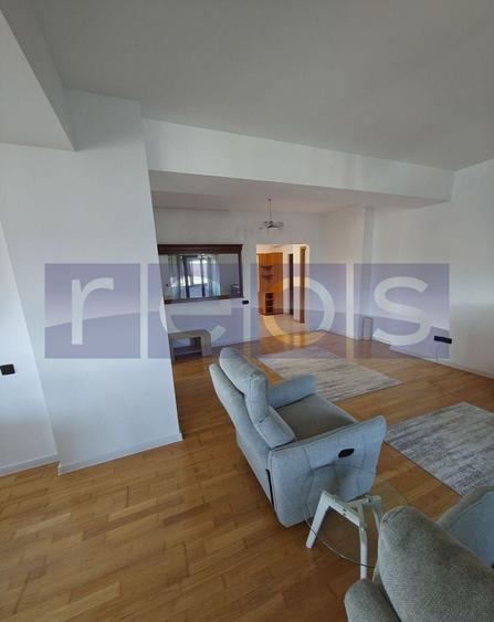 VANZARE 3 CAMERE DECOMANDAT FOISORUL DE FOC -EMINESCU