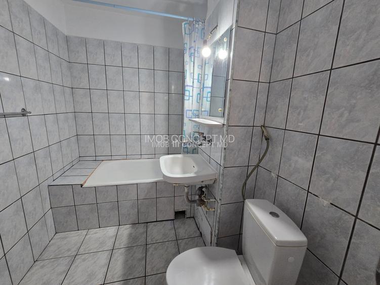 Apartament Ideal cu Două Camere, Preț Mic, Acte la Zi - Strada Domnișori - 20