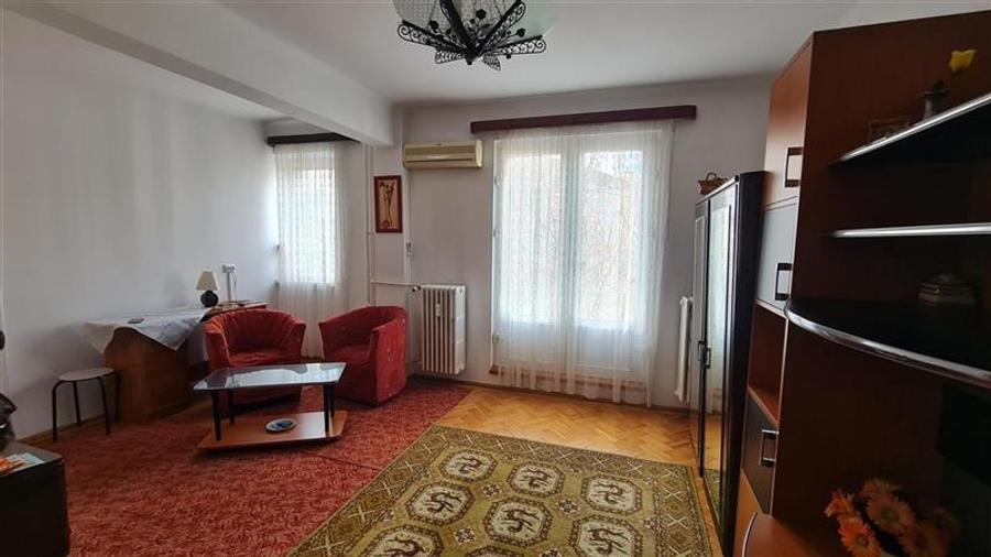 Garsoniera ultracentrala- Mercur