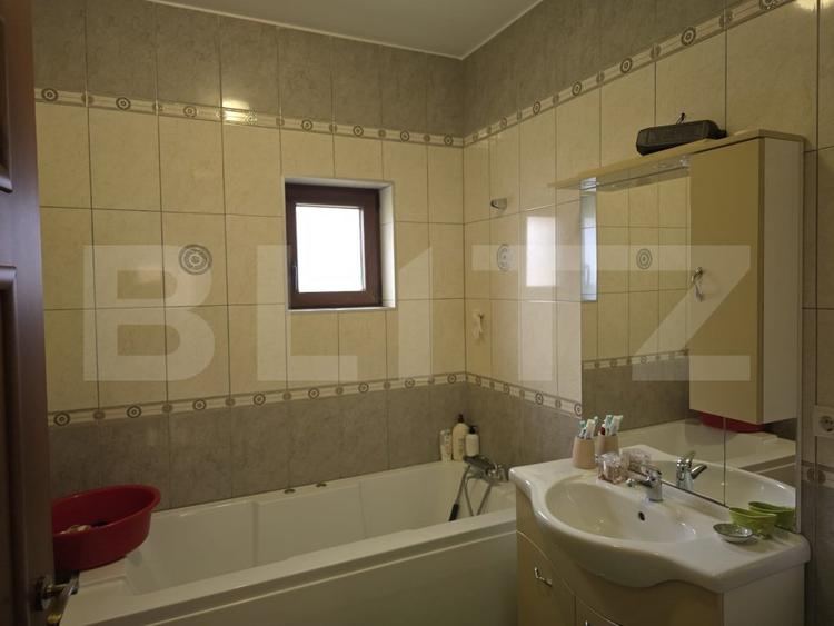 Casa 3 camere, 120 mp, 500 mp teren. Dorolt. Cartier Davilas