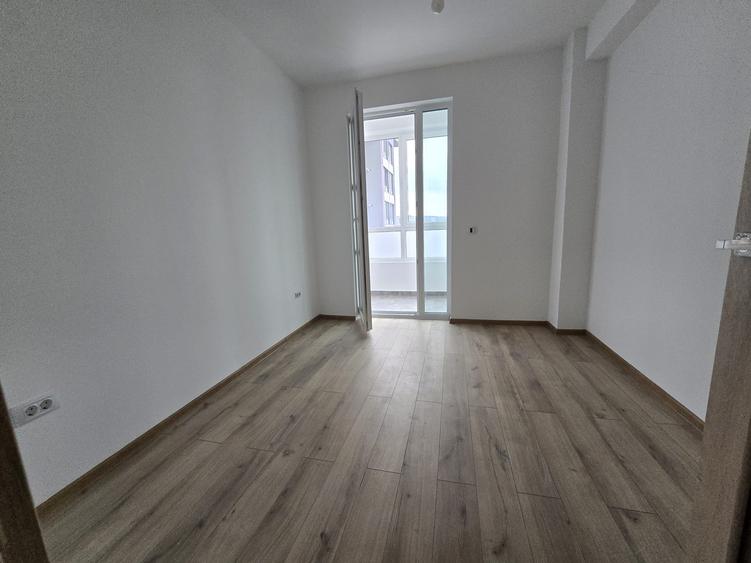Apartament 3 camere,bl.nou finalizat+boxa+parcare,tva inclus-Pacurari-158256