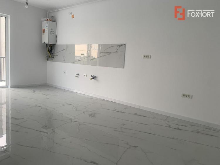 Apartament cu 3 camere decomandat, zona Dumbravita