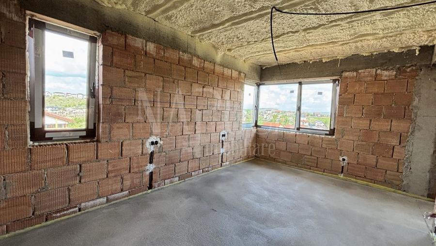 Casa 4 camere de vanzare in Dezmir