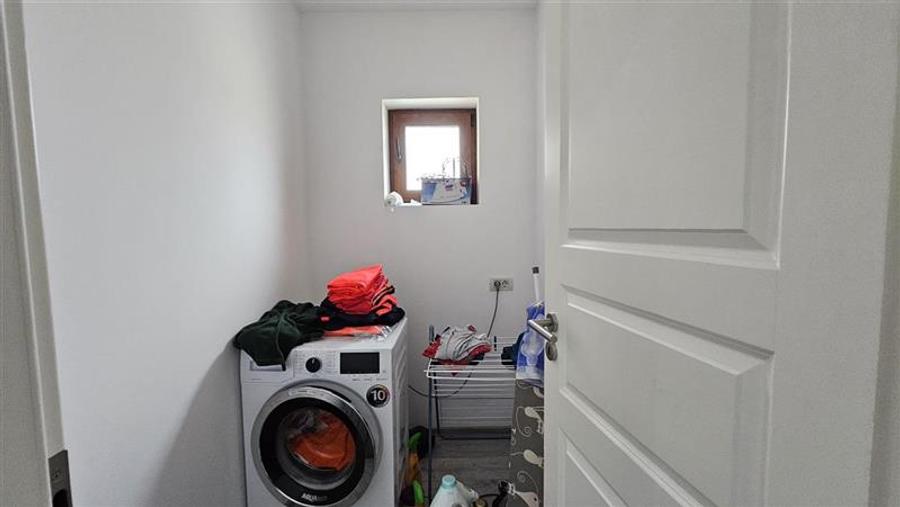 CASA INDIVIDUALA MODERNA MOBILATA - UTILATA IN DUMBRAVITA - CORA