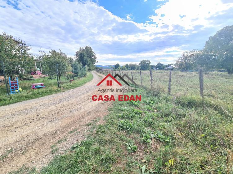 Teren intravilan in Campina--3750mp--38e