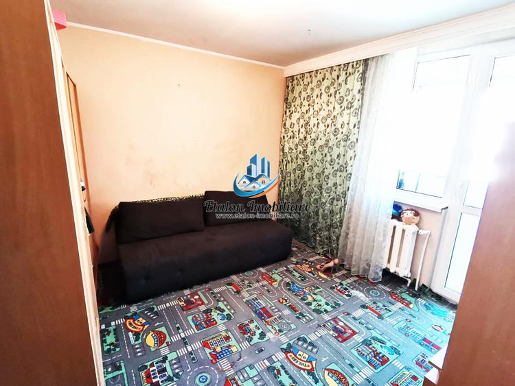 Apartament 2 camere, etaj 4, zona Petrodava
