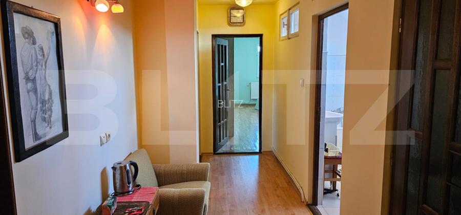CASA CU 6 CAMERE, 293 MP UTILI SI GARAJ - DEVA - 2