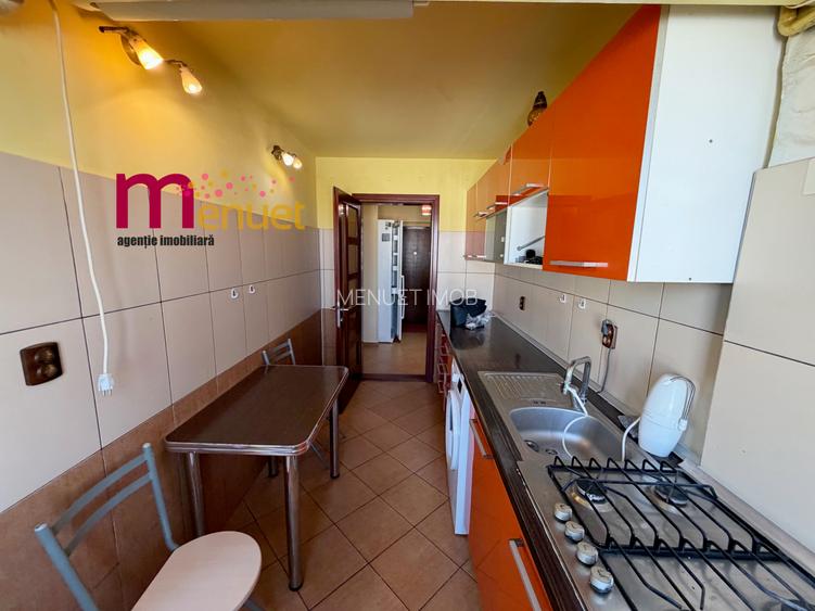 Apartament 2 camere,str.Mircea Voda,etaj 2 - 12