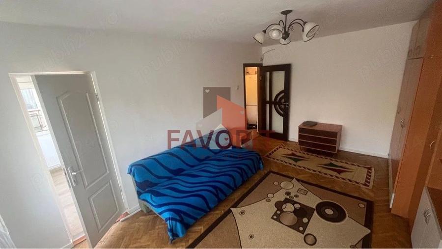 3 camere decomandate | etaj 1 | centrala proprie | 2 bai | Renovat
