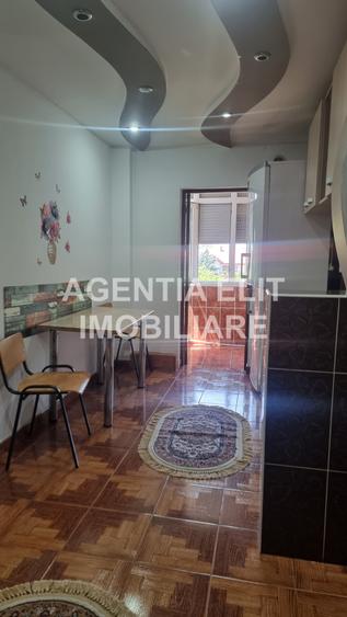 Apartament 2 camere, zona Bucovina
