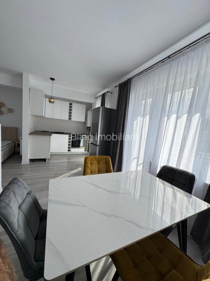 Apartament de o camera, 37 mp, Mobilat, Parcare subterana, Zona Terra - 4