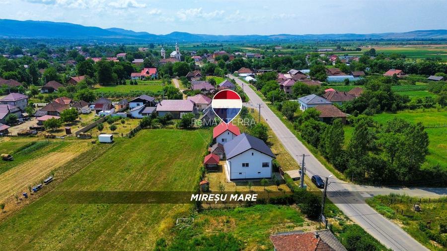 Casa si teren de vazare in Miresu Mare, oferta speciala - 9