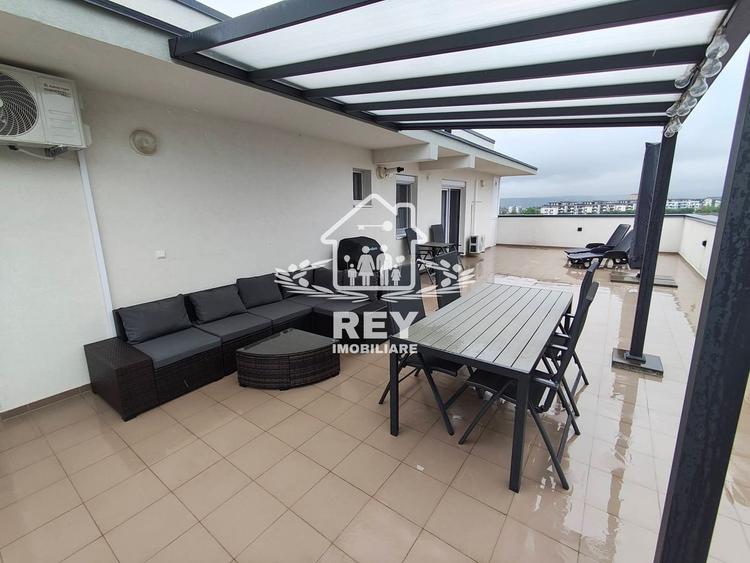 De închiriat | Penthouse Modern cu Terasă Panoramică – Sibiu -Zona ind.Vest