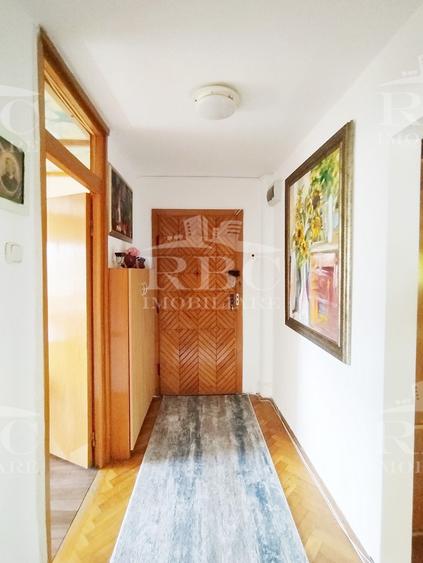 Apartament 3 camere pe str Louis Pasteur