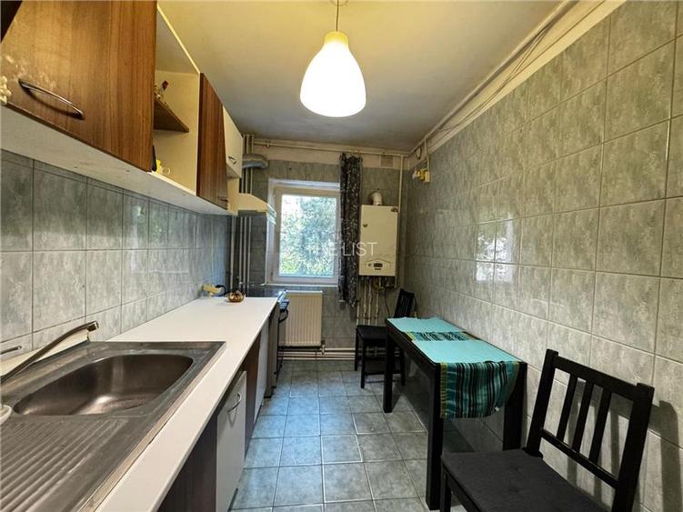 De Vanzare Apartament 2 Camere Decomandat | Centrala Proprie | Colentina-Fundeni - 5