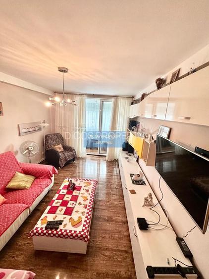 Apartament 3 camere, 64 mp, Nicolae Titulescu, etaj 4 - 3